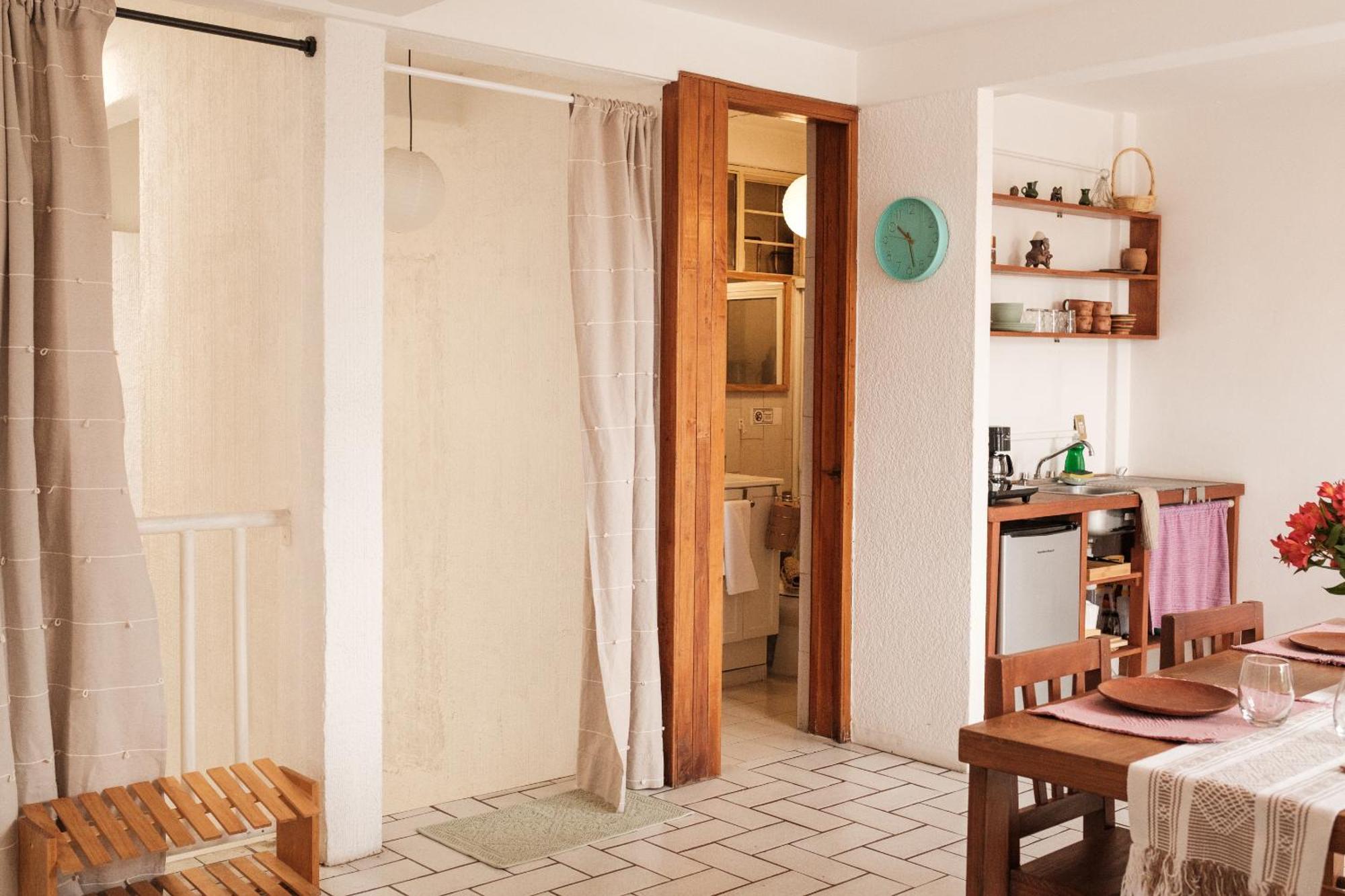 Sunny Home In Oaxaca City Center Екстер'єр фото